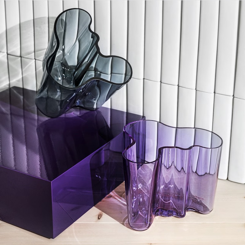 Iittala Aalto-maljakko savunharmaa ja vaalea lila